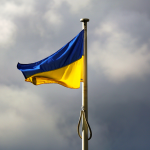 https://dev.politicalcapital.hu/4-ev-haboru-haromszor-ket-idezet-a-magyar-kormany-valtozo-allaspontjarol