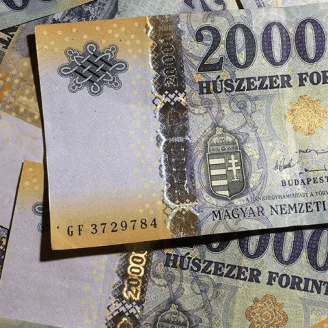 Mire elég a rekord mértékű választási osztogatás?