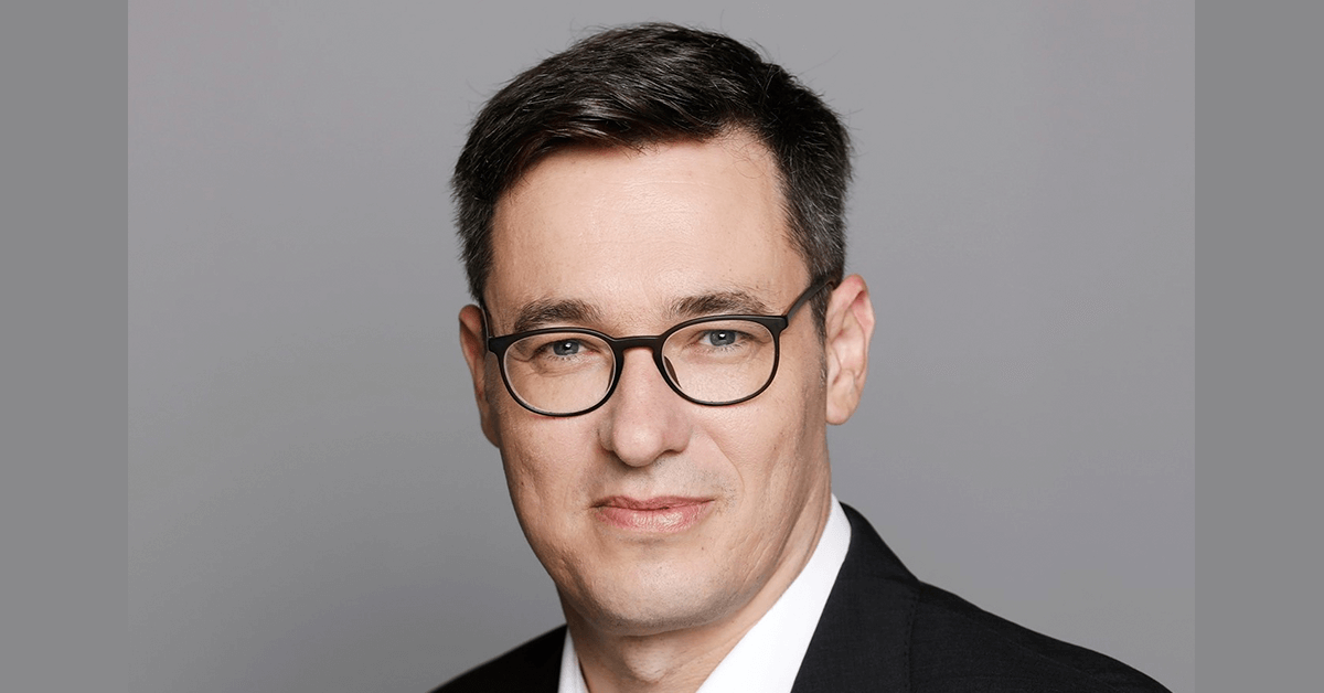 "The first step should be the termination of the Paks contract."