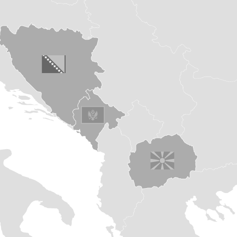 Autoriter befolyás a Nyugat-Balkánon: eltérő országok, hasonló eszközök 