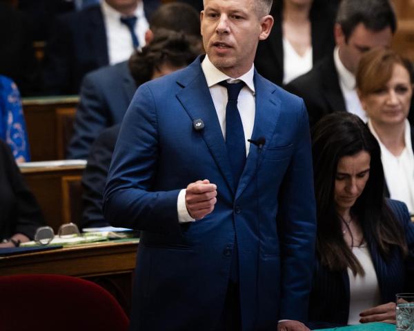 Kockázatos, de van politikai ráció Magyar Péter Fidesz-ellenes kirohanásaiban – sok múlik a stíluson